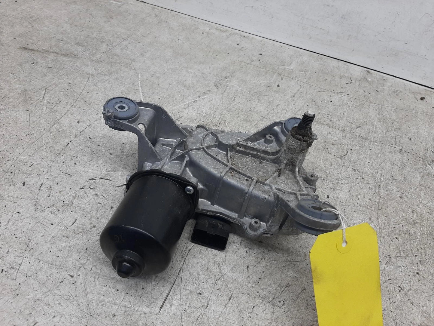 Citroen Ds5 Mk1 Left Front Wiper Motor 