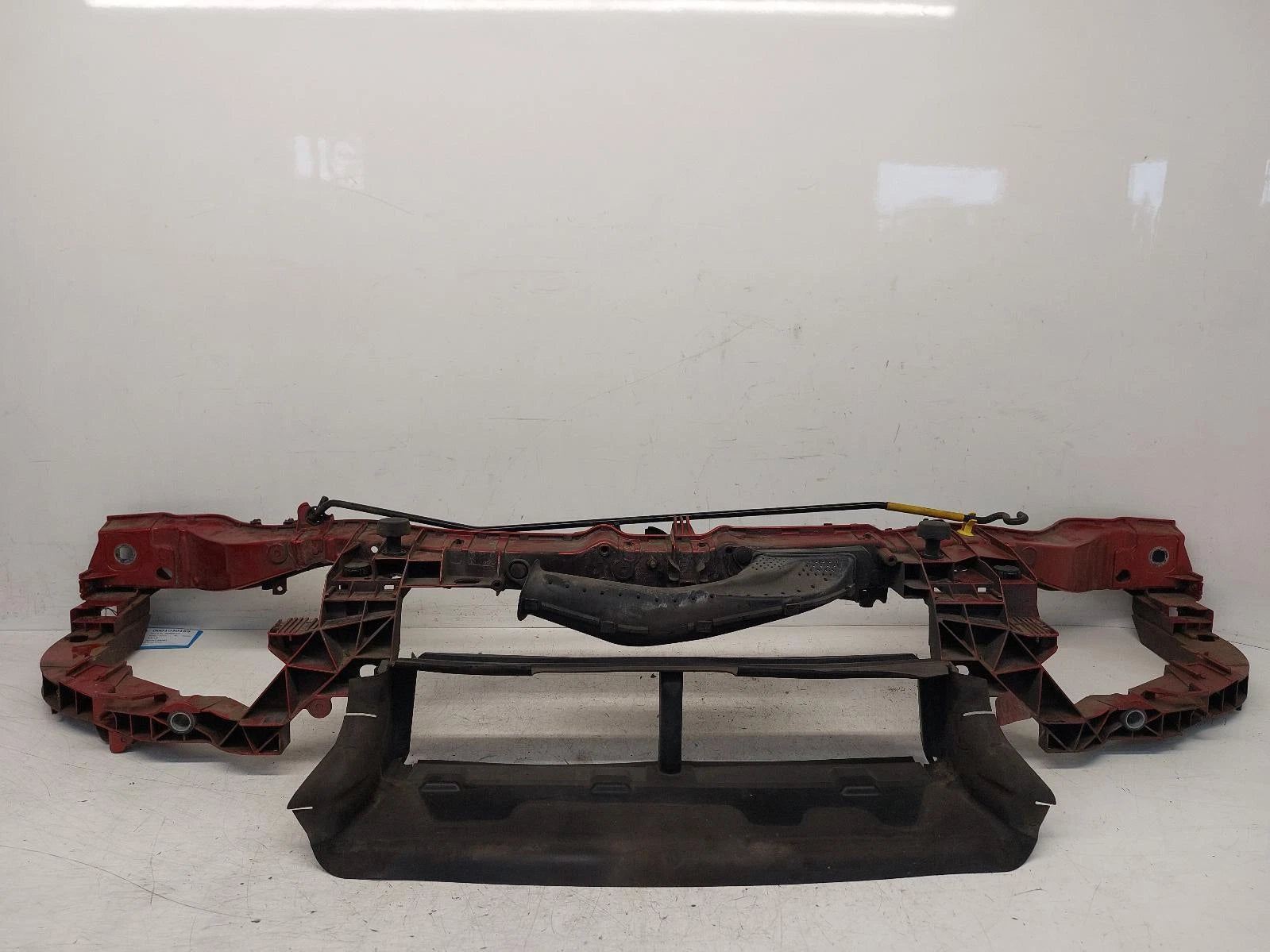 Ford Focus Mk3 Front Panel/Slam Panel 