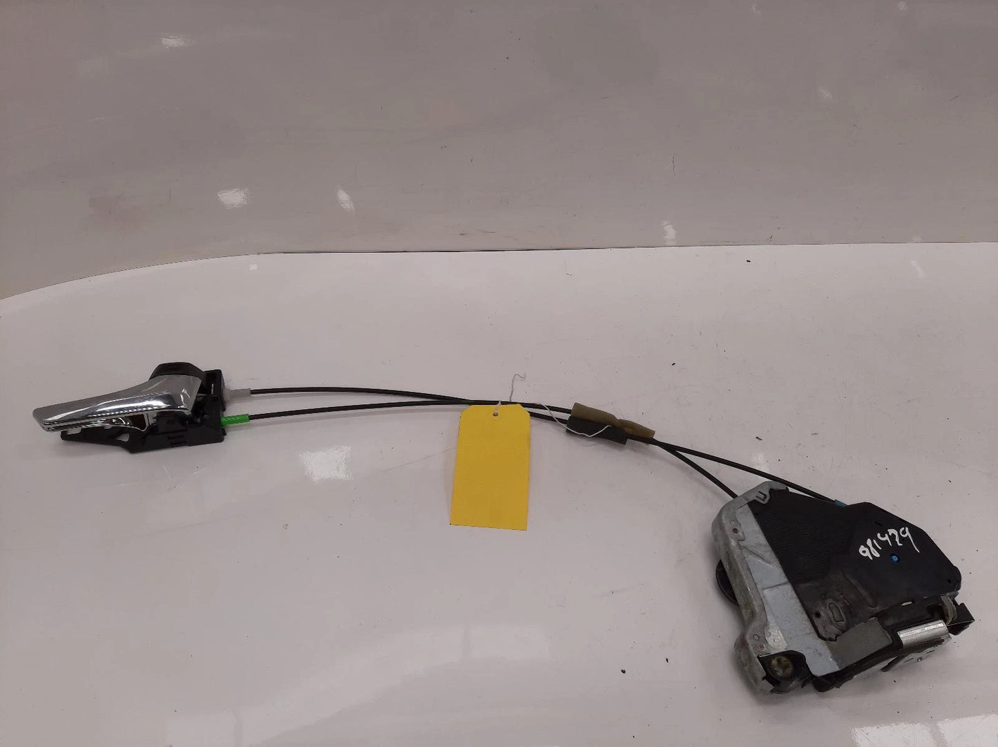 Toyota Rav Mk4 (XA40) O/S Right Front Door Lock Assembly 