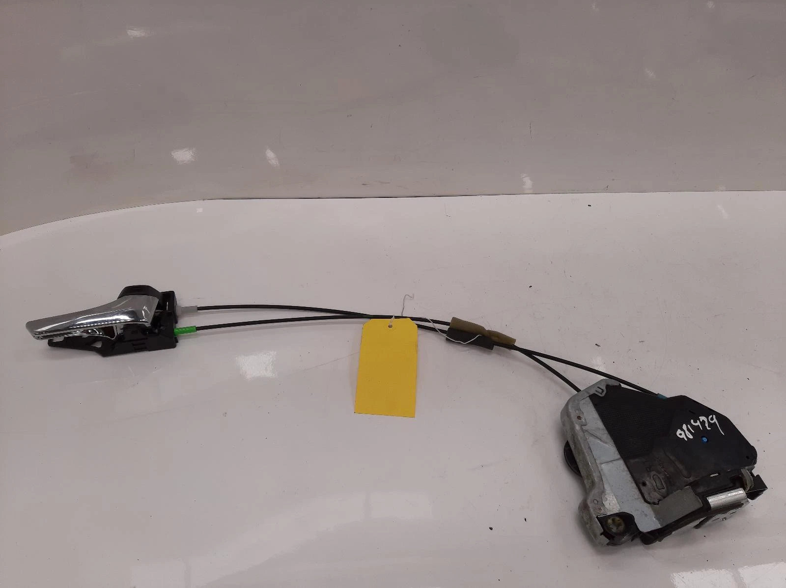 Toyota Rav Mk4 (XA40) O/S Right Front Door Lock Assembly 