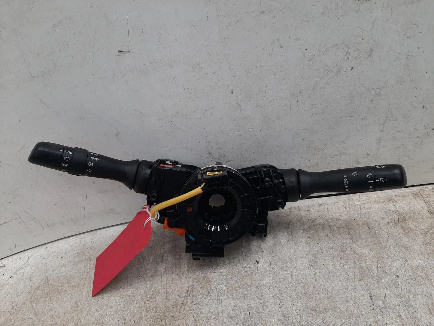 Peugeot 108 Mk1 COMBINATION SWITCH Indicator Lights Wiper Stalks 