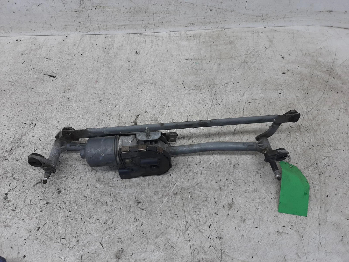 Audi A3 8P Bosch Front Wiper Motor With Rack 