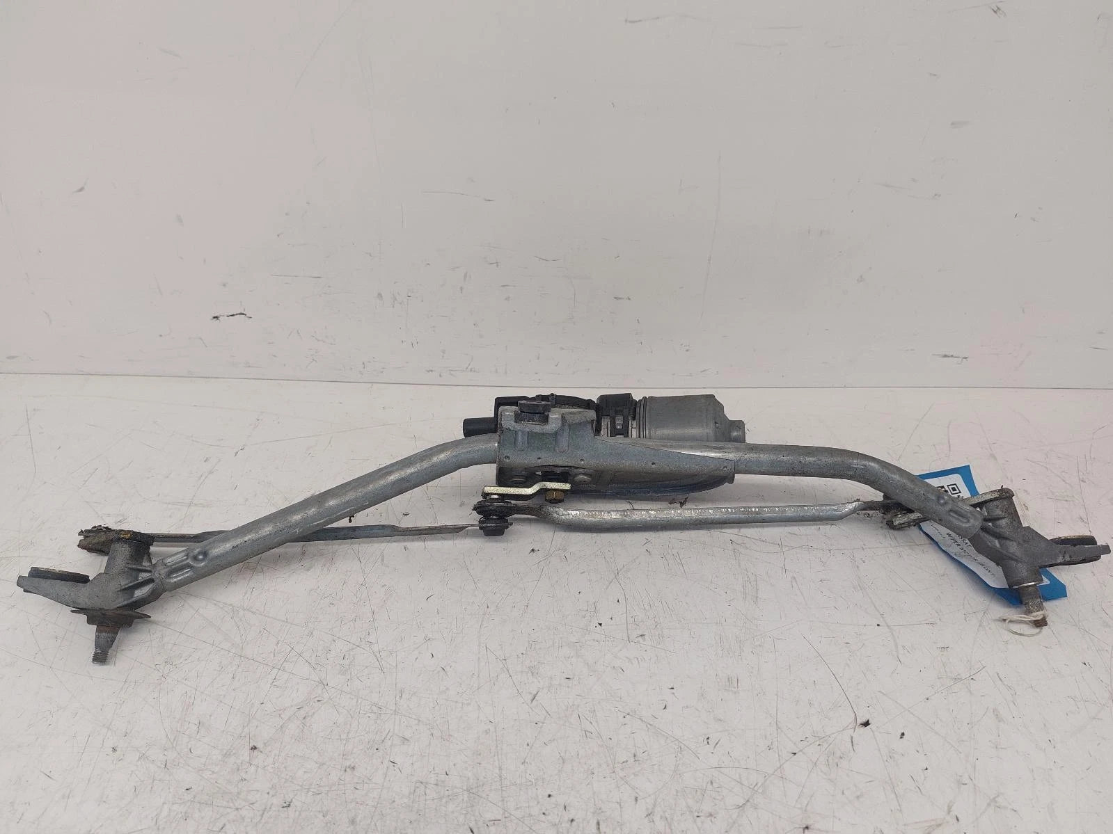 Volkswagen Passat B5 Front Wiper Motor With Rack 