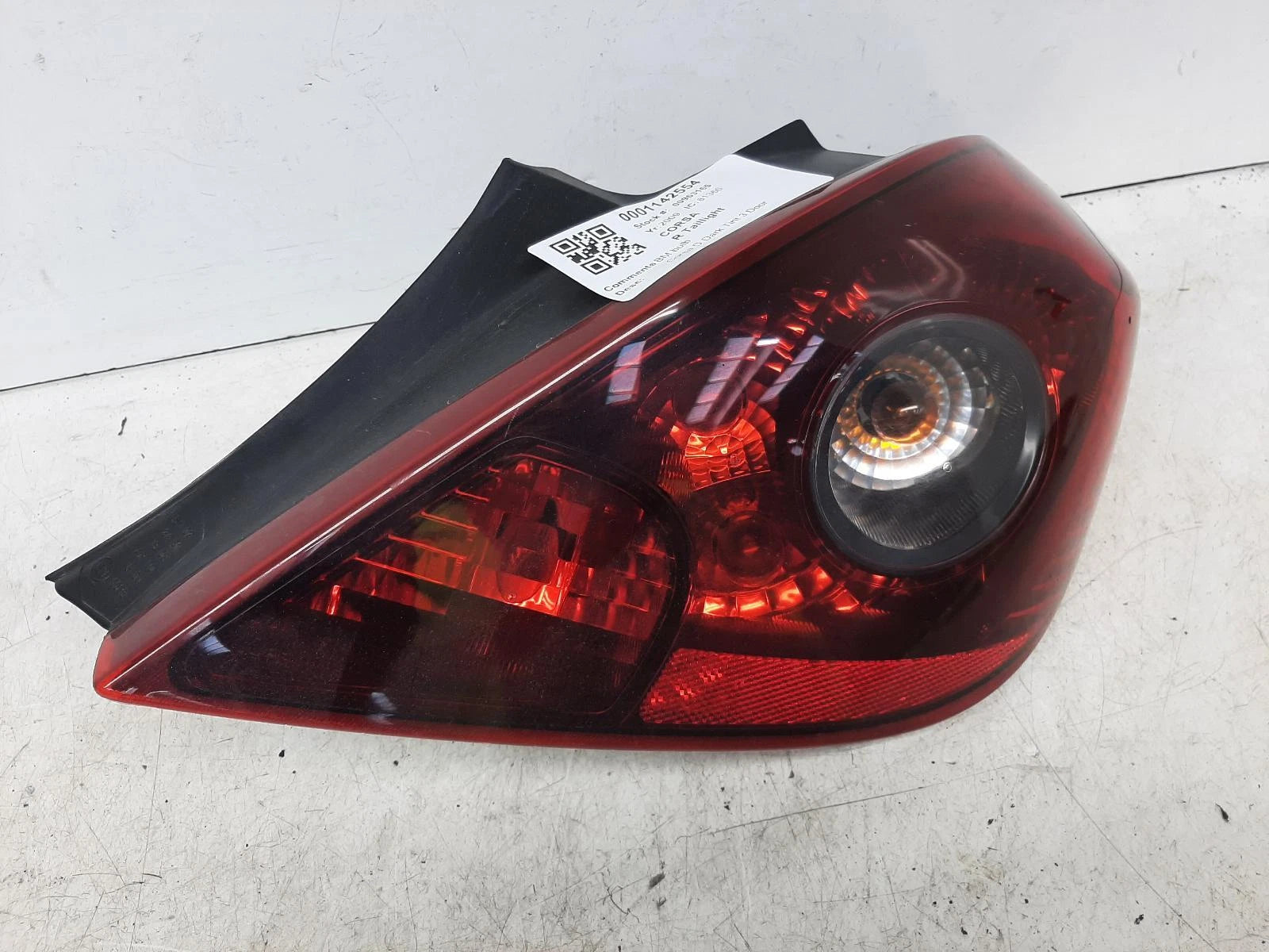 Opel Corsa Drivers Right Rear Taillight Tail Light 