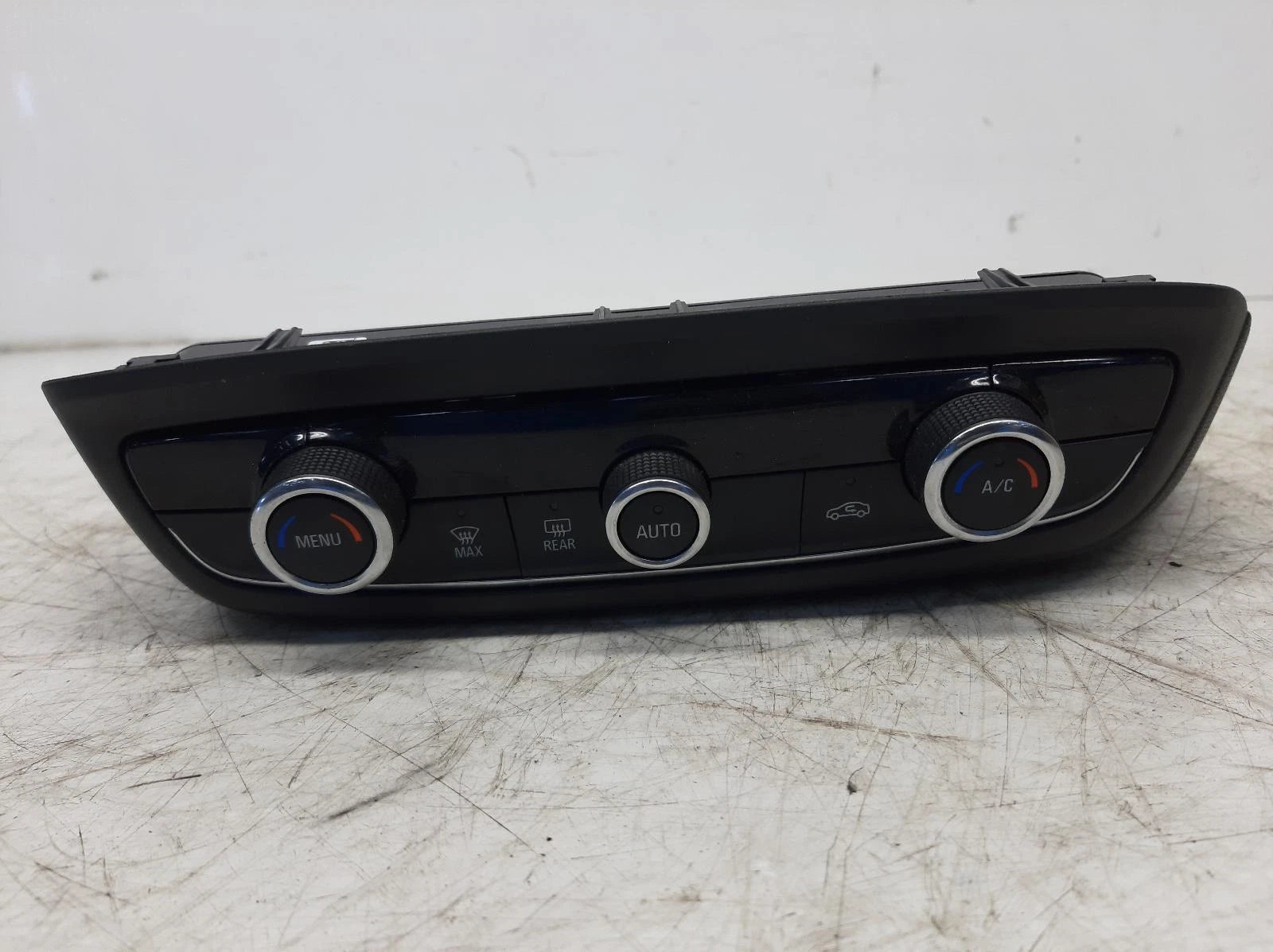 Opel Crossland Heater Control Switch 