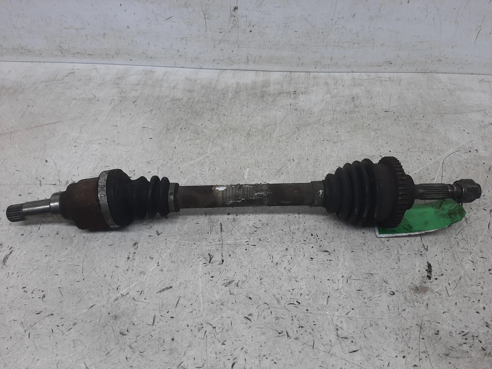 Peugeot 206 Mk1 N/S Passengers Left Front Driveshaft with ABS 