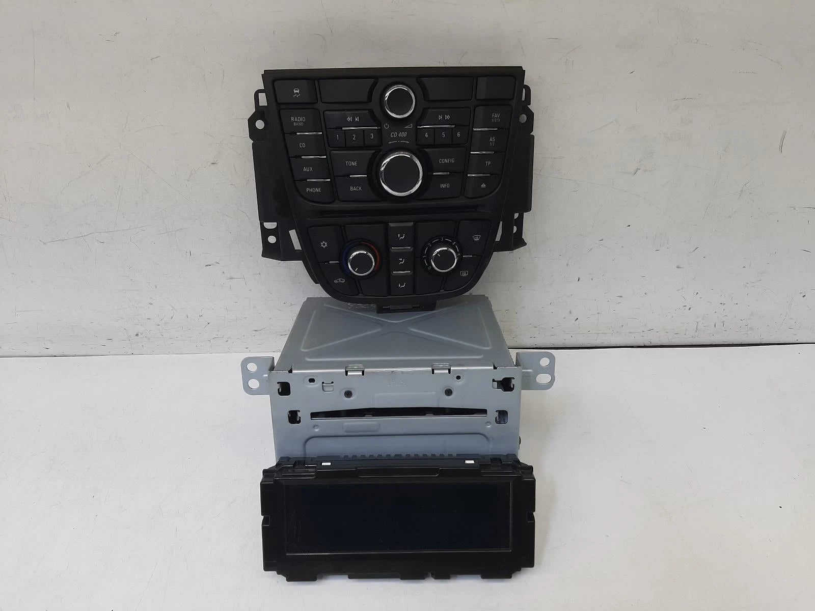 Opel Astra Mk6 OEM Radio/CD/Stereo Head Unit No Code Available 