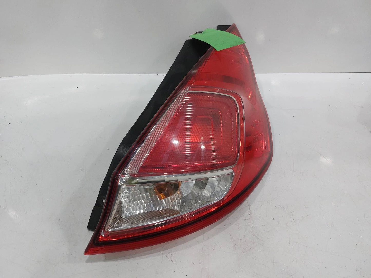 Ford Fiesta Mk7 Facelift O/S Drivers Right Rear Taillight Tail Light 