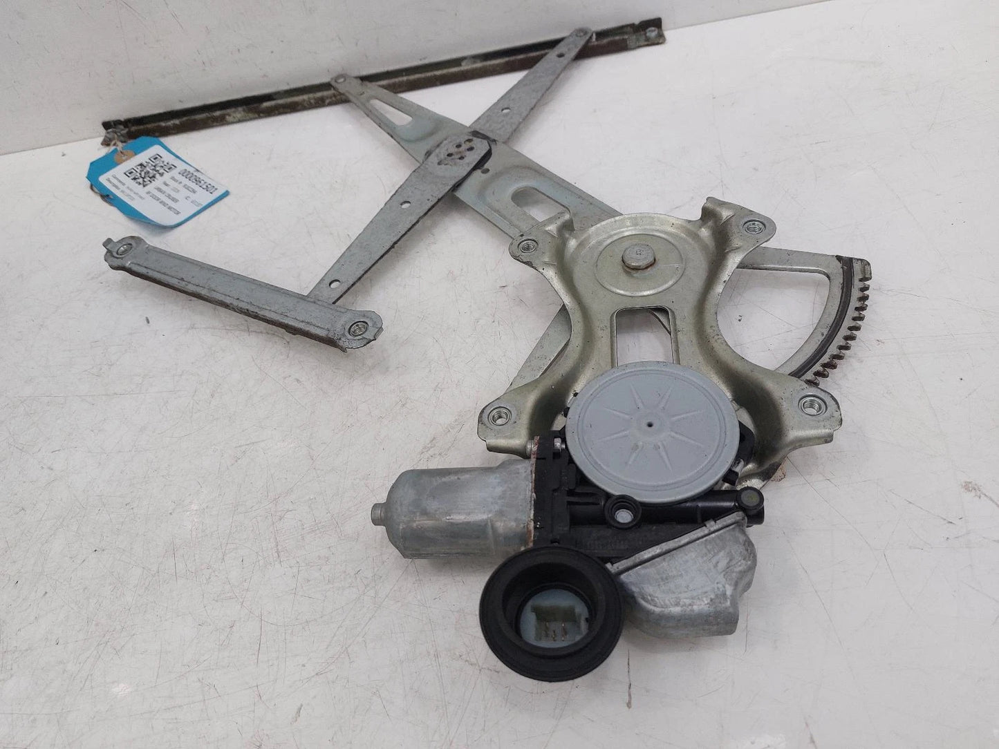 Toyota Urban Cruiser Window Regulator Front Drivers Side 