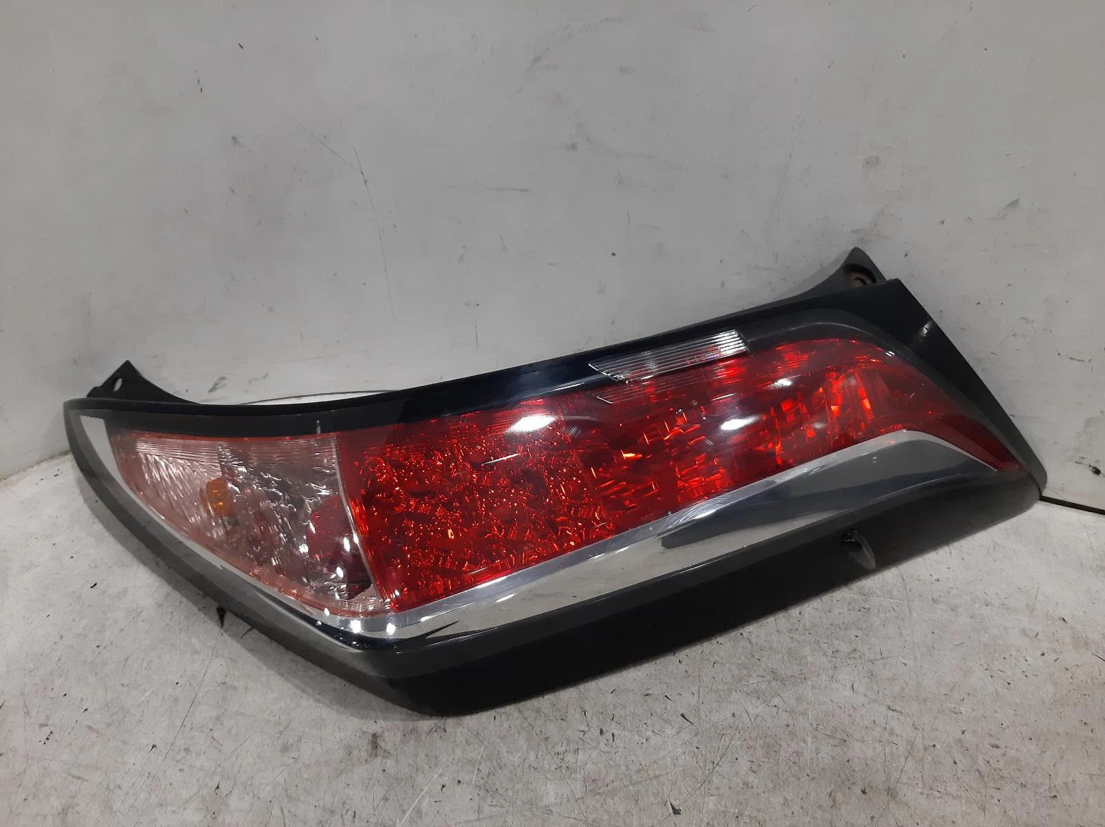 Toyota Aygo Mk2 O/S Drivers Right Rear Taillight Tail Light 