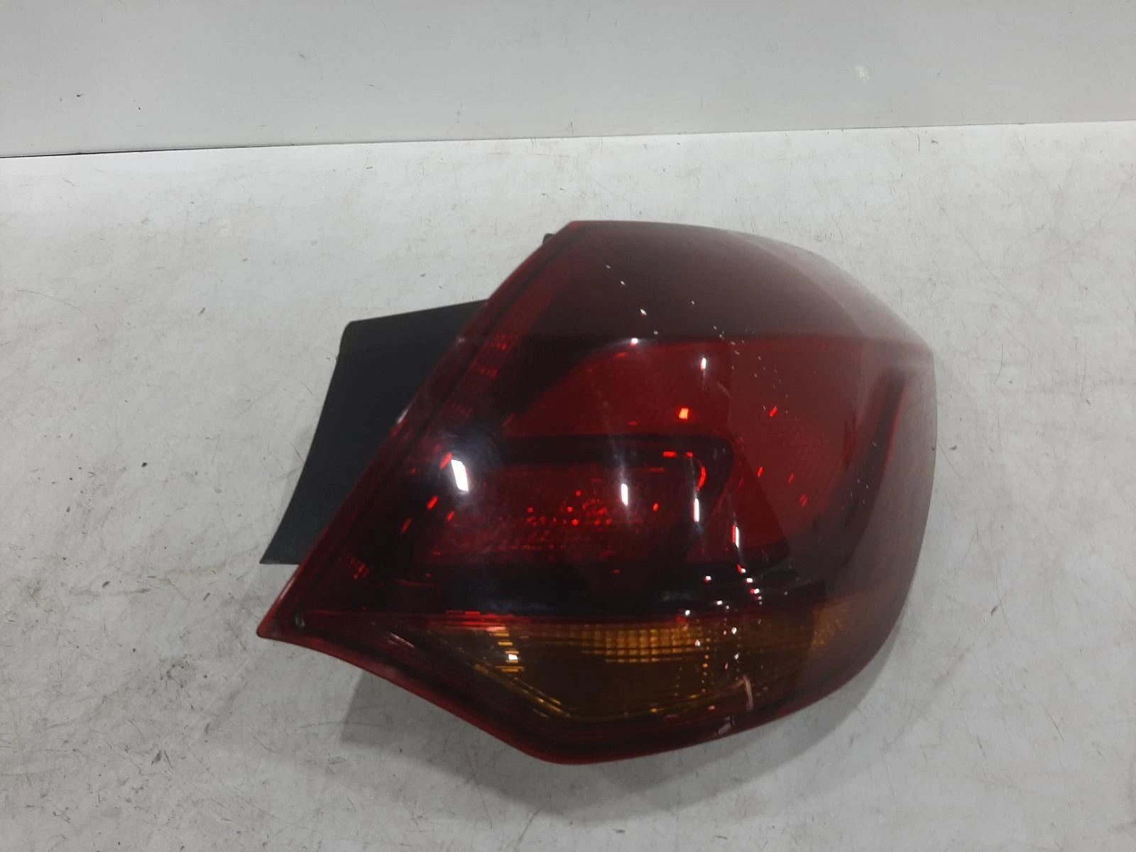 Opel Astra Mk6 (J) O/S Drivers Right Rear Outer Taillight Tail Light 