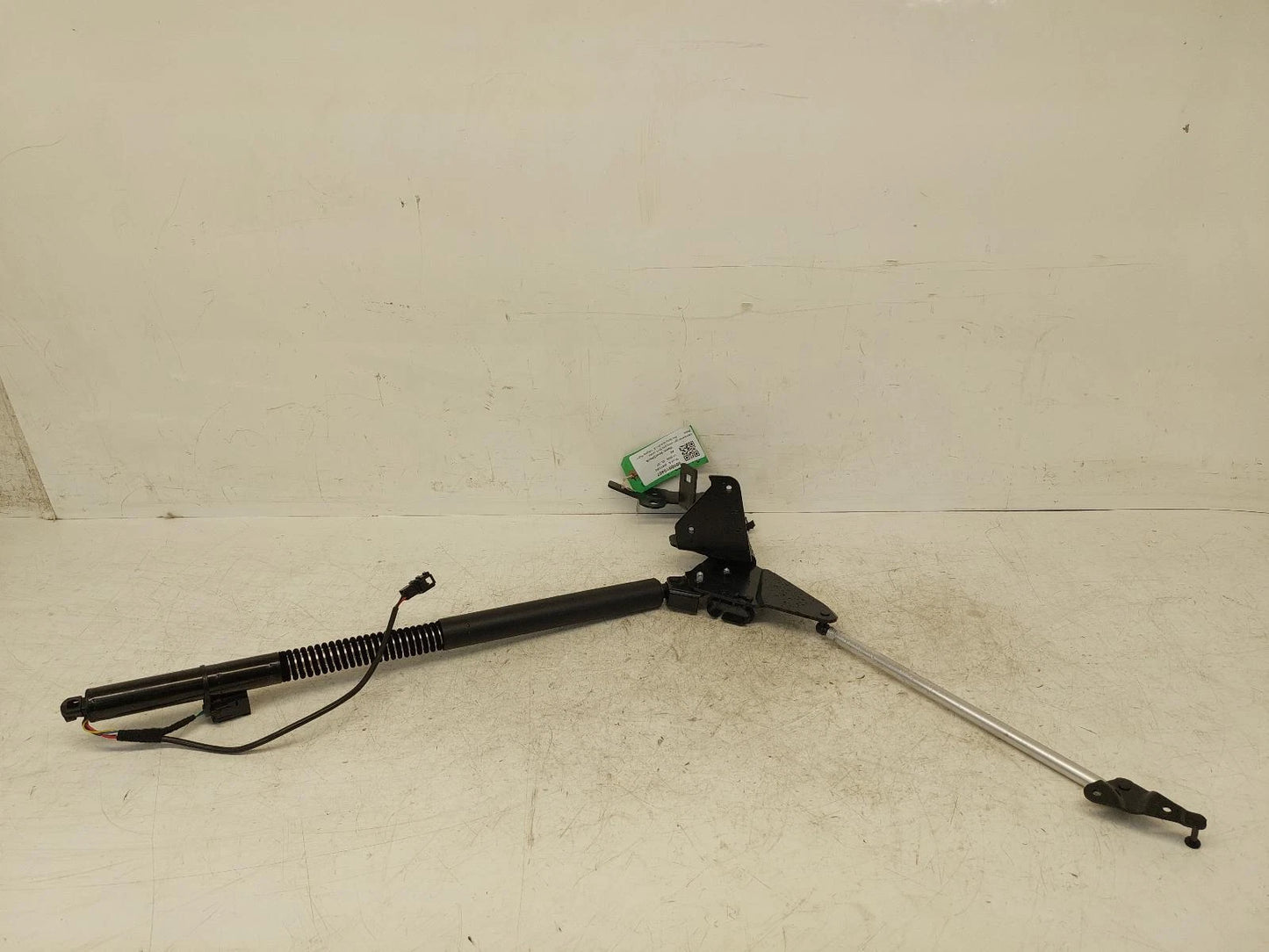 Audi A6 Hatch Strut/Shock 