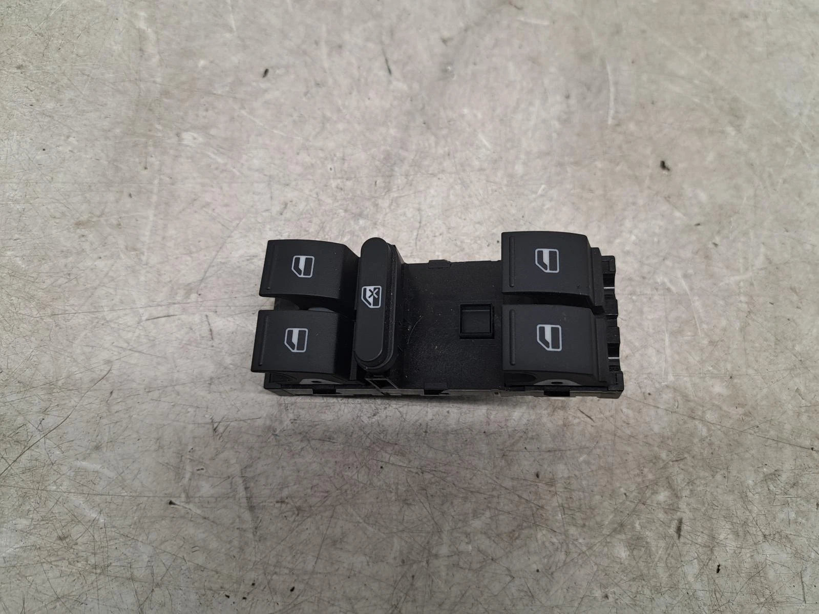 Volkswagen Polo Mk5 O/S Right Front Drivers Master Window Switches 