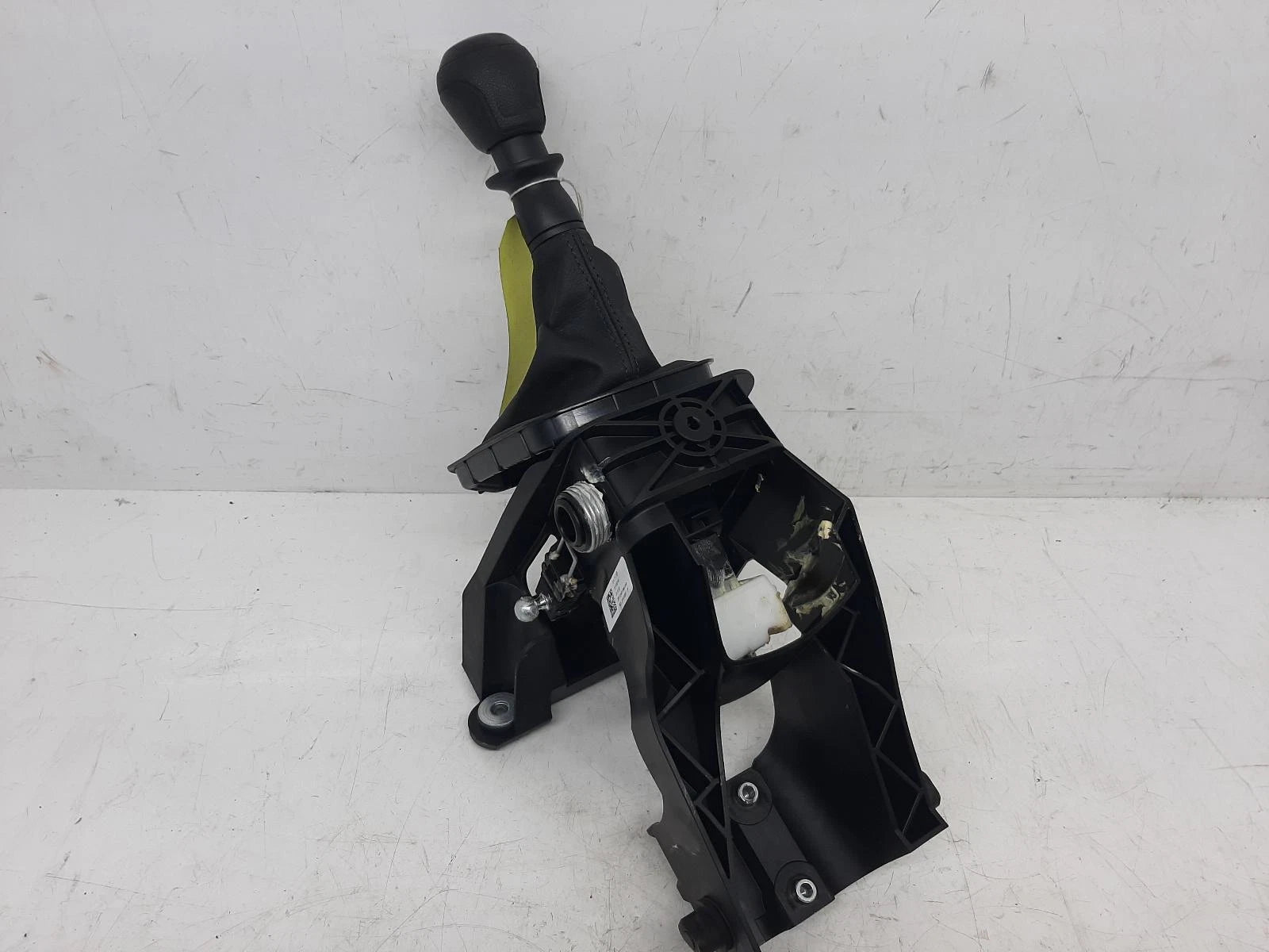 Volkswagen Transporter 2.0L Diesel Manual Gear Stick/Shifter 