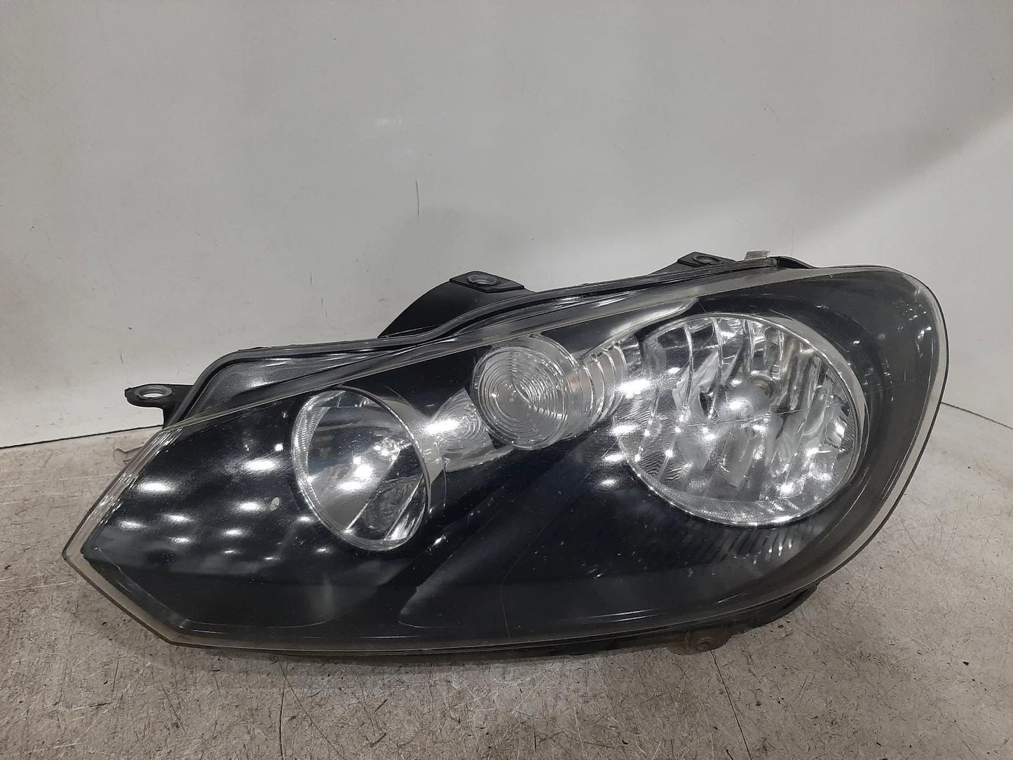 Volkswagen Golf Mk6 N/S Passengers Left Front Halogen Headlight Headlamp 