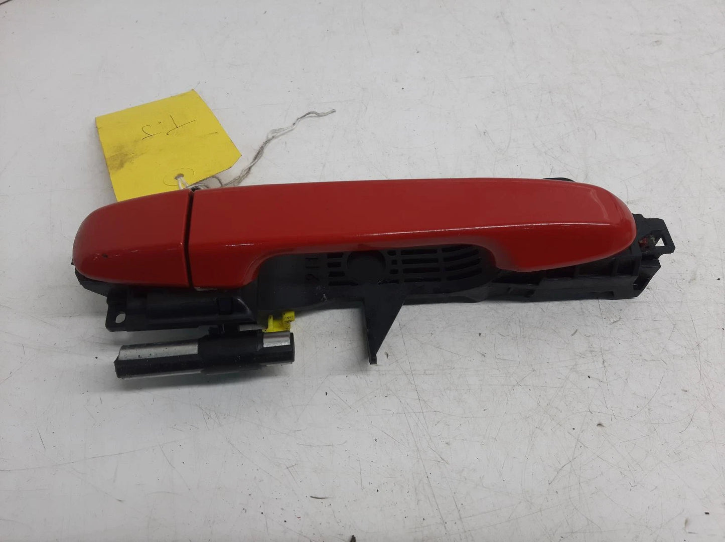 Toyota Yaris Mk3 (XP130) N/S Left Front Exterior DOOR HANDLE 