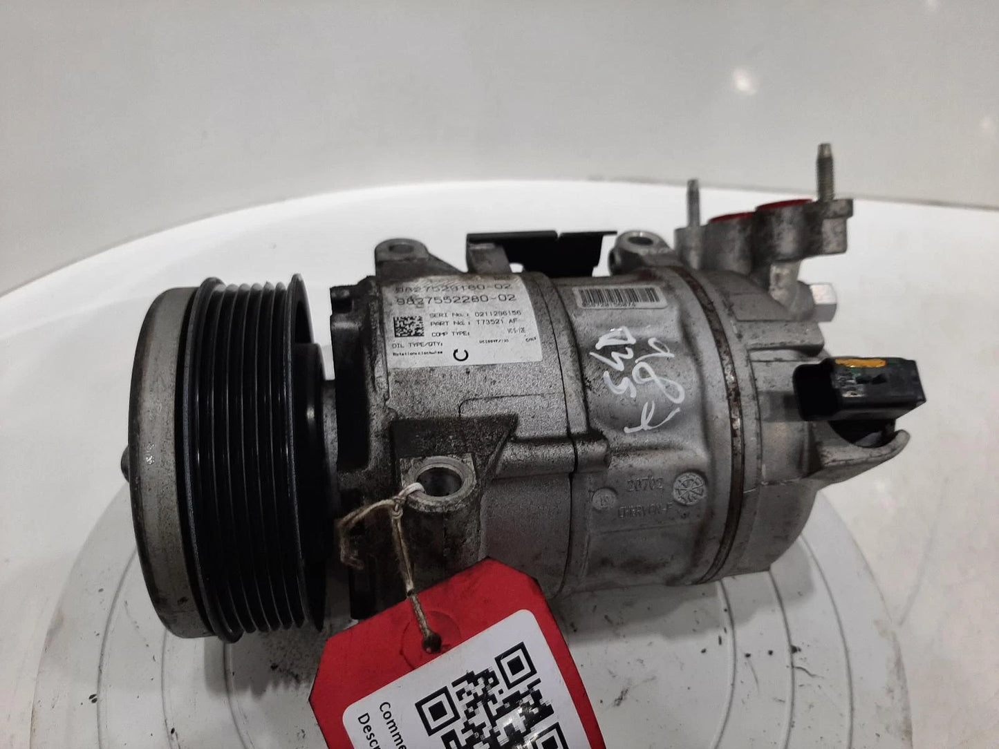 Peugeot 308 Mk2 (T9) AIR CON A/C COMPRESSOR PUMP 