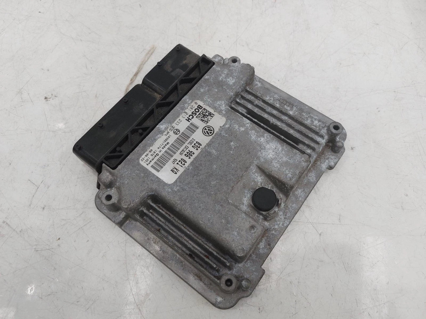 Volkswagen Golf Plus Mk1 BXE Manual ECU Engine Control Unit 