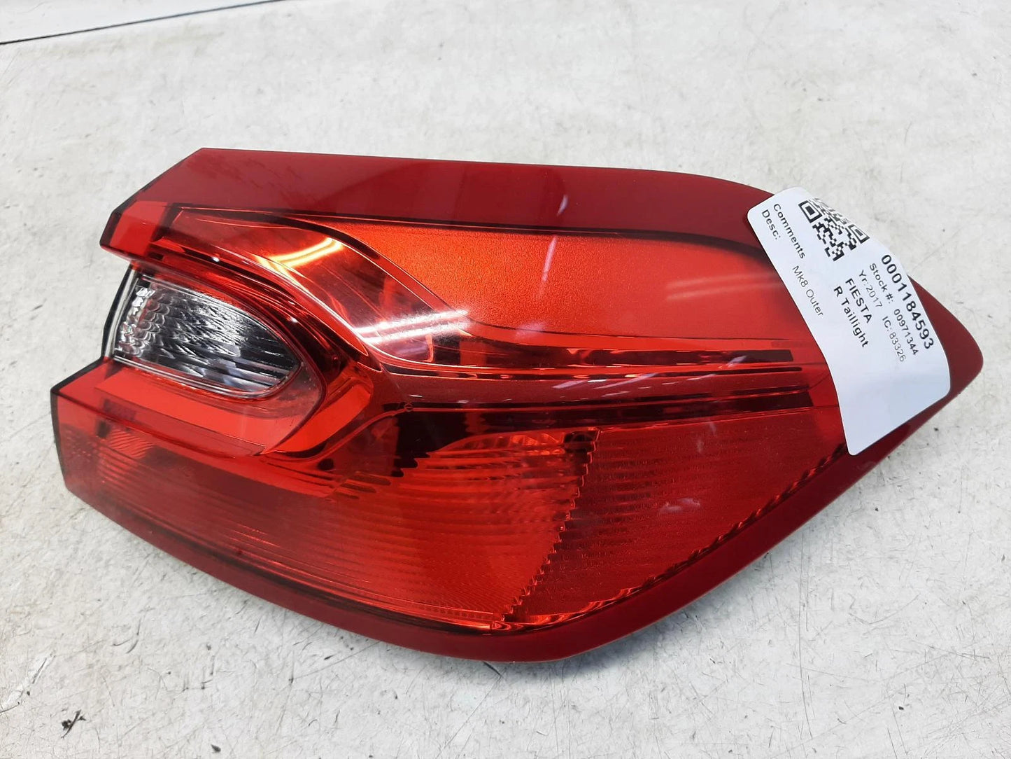 Ford Fiesta Mk8 Outer O/S Drivers Right Rear Taillight Tail Light 