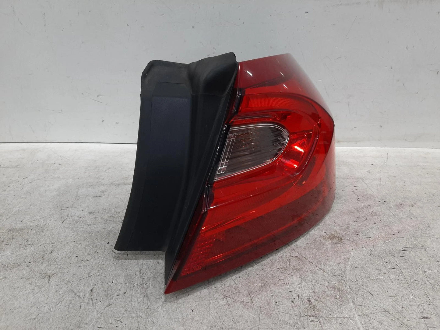 Ford Fiesta Mk8 O/S Drivers Right Rear Outer LED Taillight Tail Light 