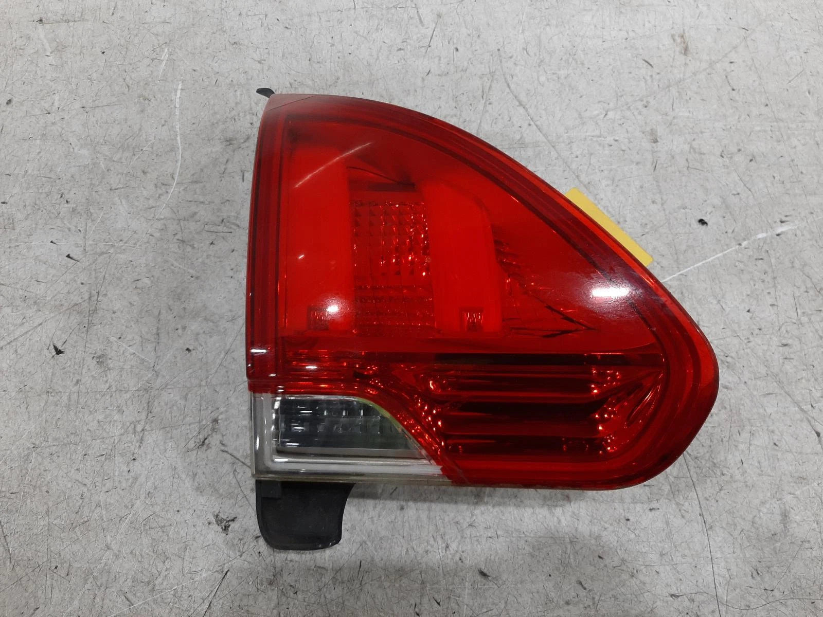 Peugeot 2008 Mk1 N/S Passengers Left Rear Inner Bulb Taillight Tail Light 
