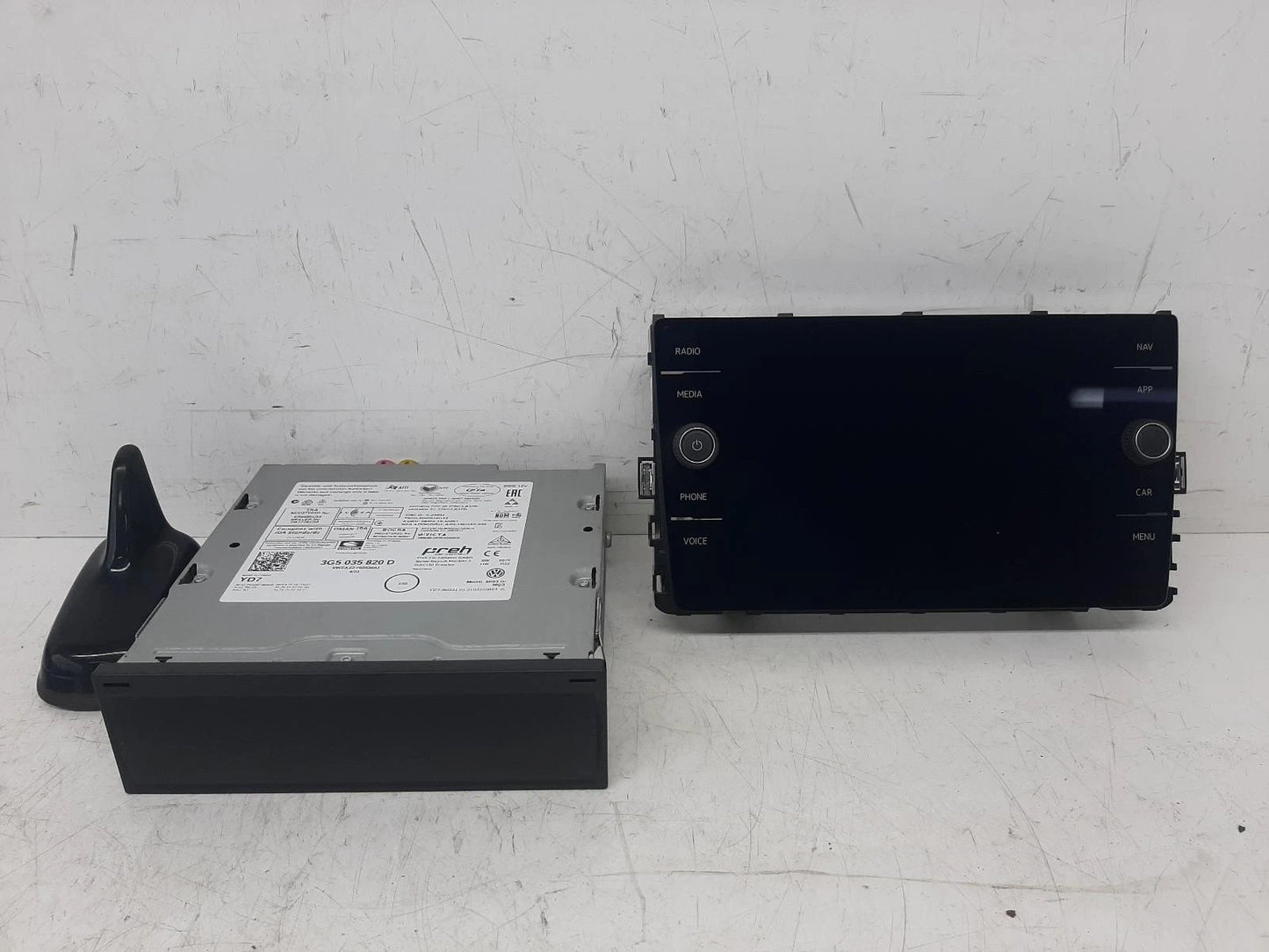 Volkswagen T-Roc Sat. Nav. Unit Satellite Navigation Head Unit 