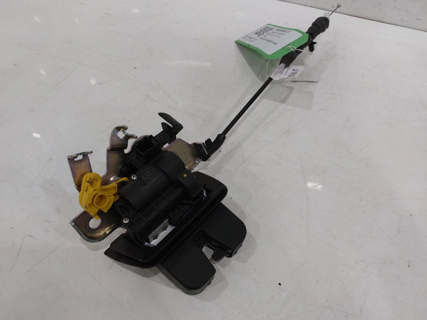 Audi A4 Mk5 (B9) Tailgate Lock Assembly 