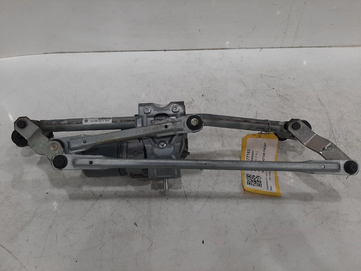 Volkswagen Touran Mk1 Facelift Front Wiper Motor With Rack 