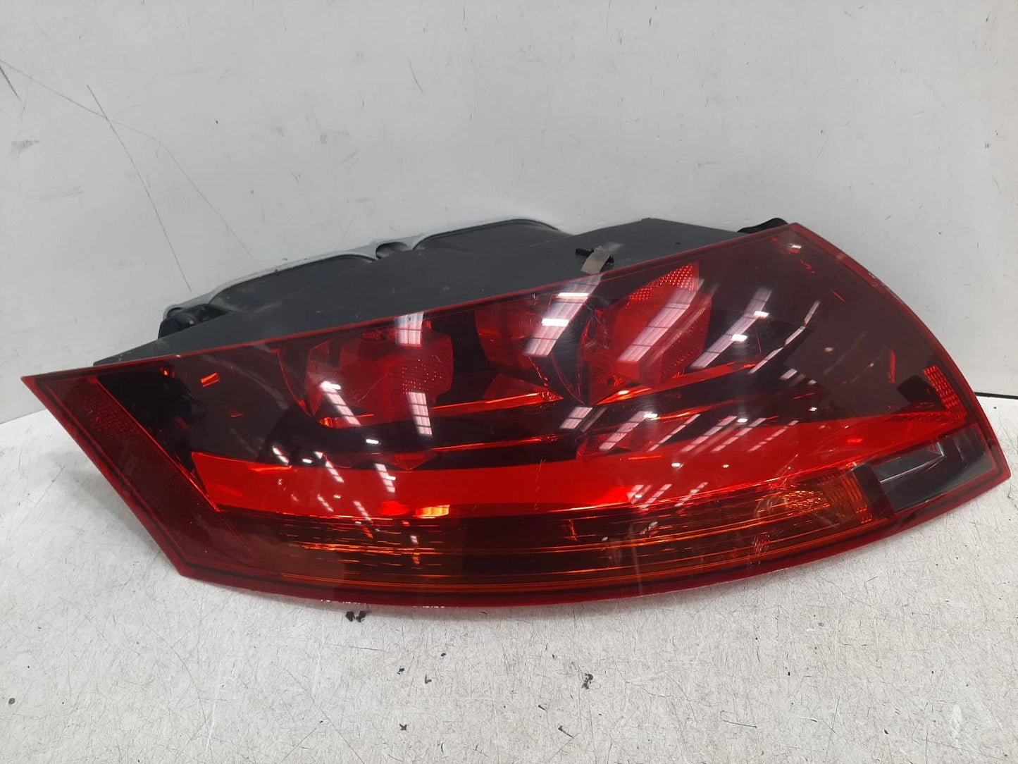 Audi TT Mk2 N/S Passengers Left Rear Taillight 