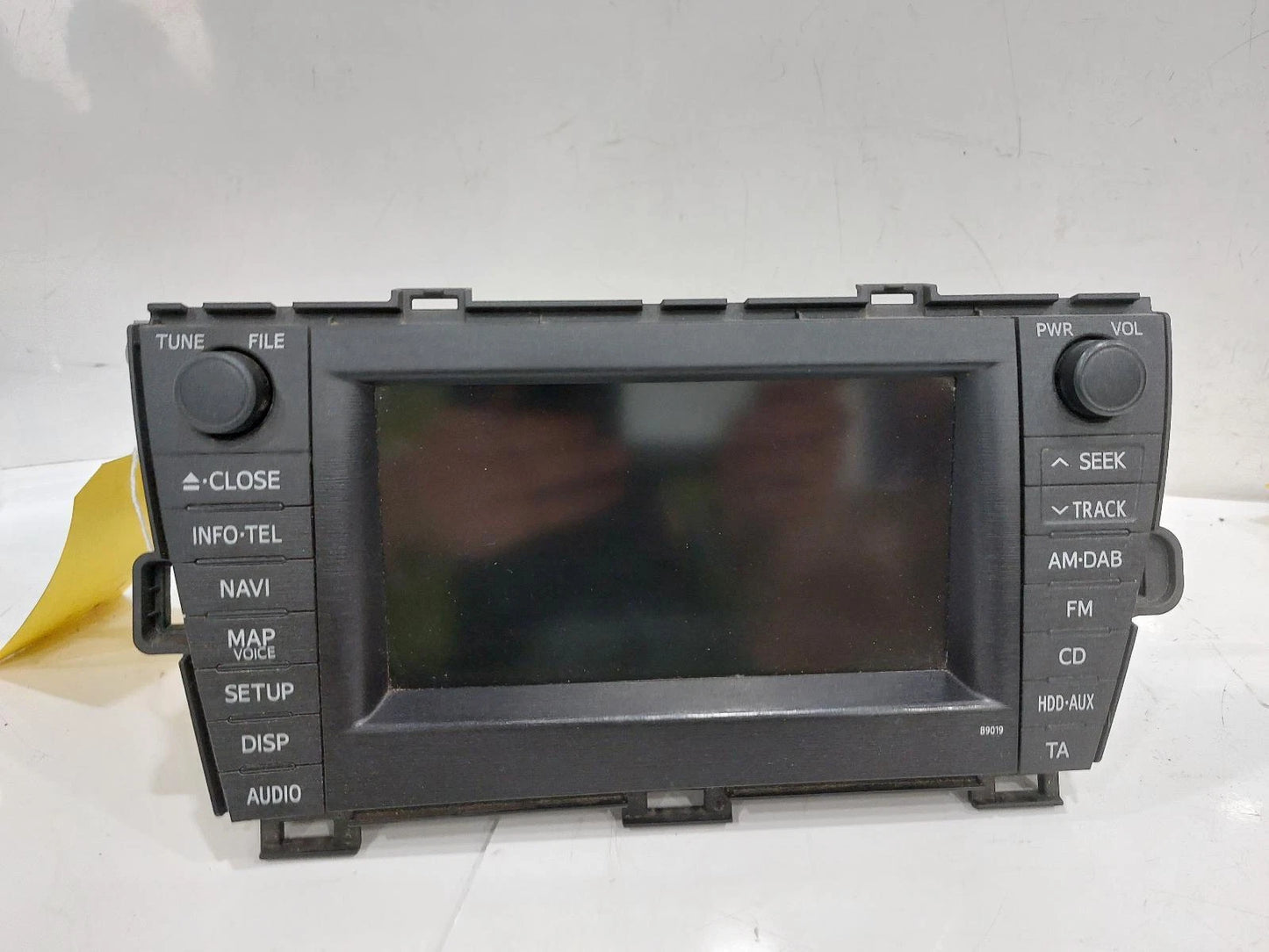 Toyota Prius Mk3 (XW30) TNS350 OEM SAT. NAV. Satellite Navigation Head Unit 