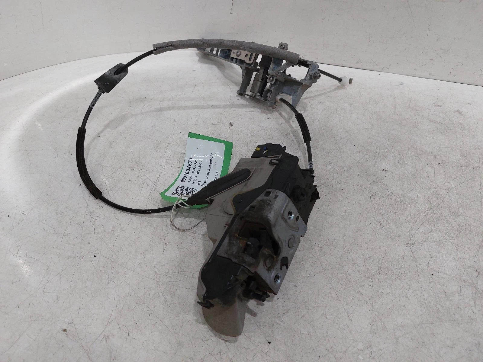 Peugeot 208 Mk1 N/S Left Front Door Lock Assembly 