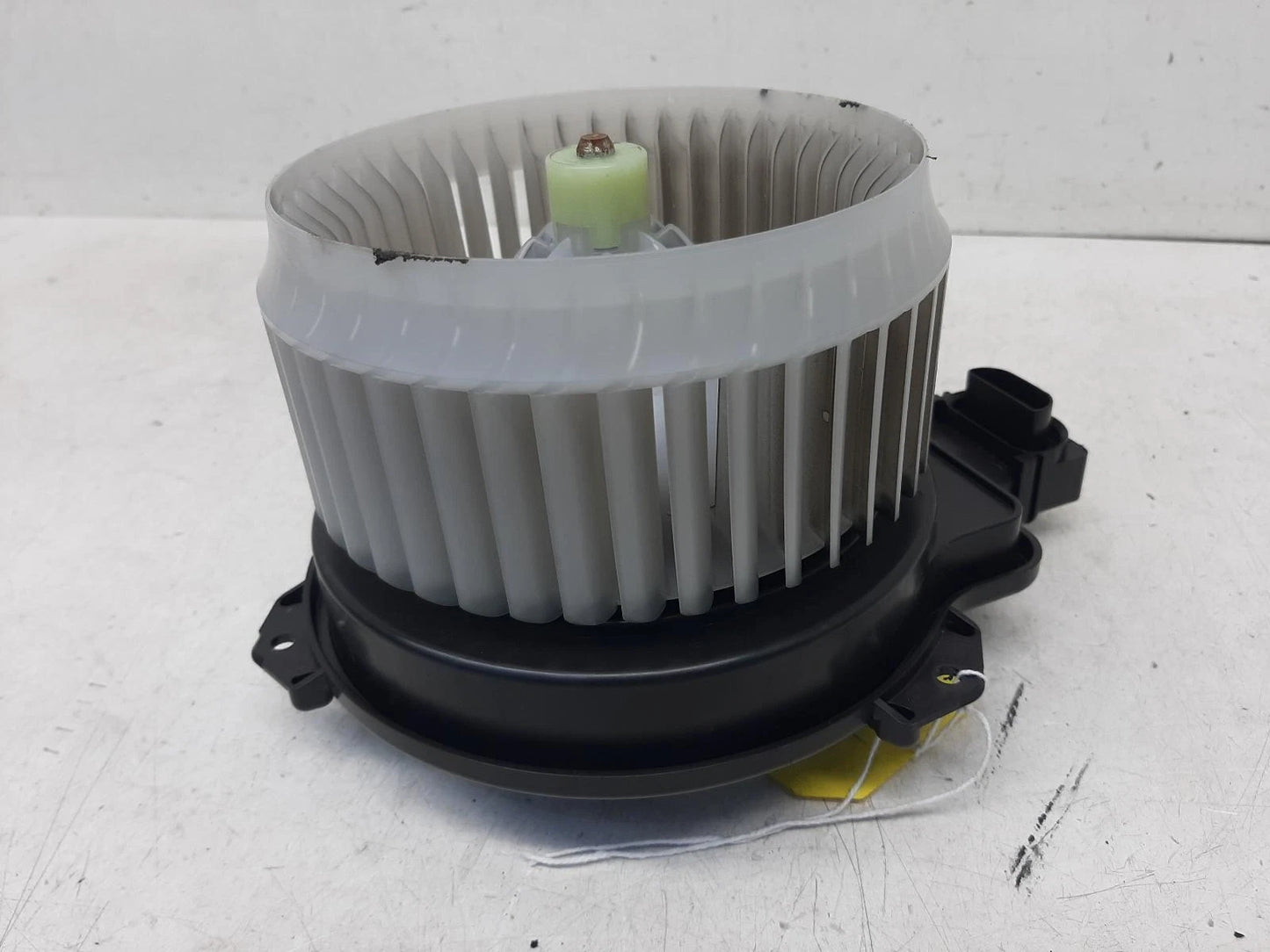 Suzuki Vitara 1.4L Petrol Heater Blower Fan Assembly 