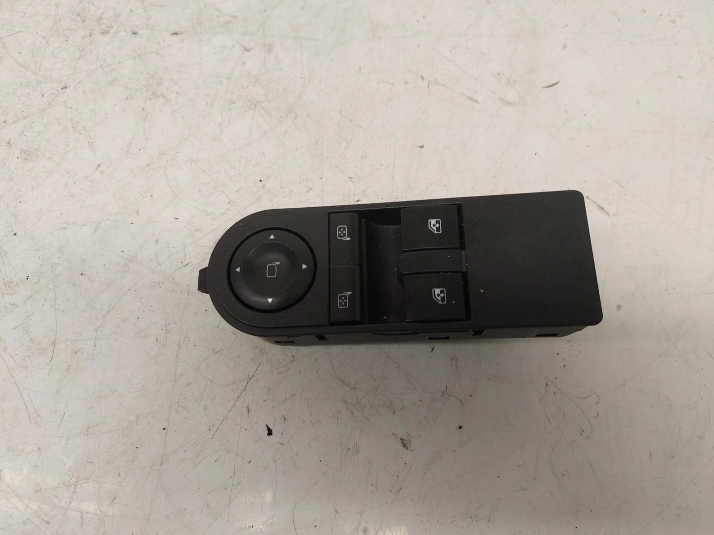 Opel Astra Drivers Master Window Switches 