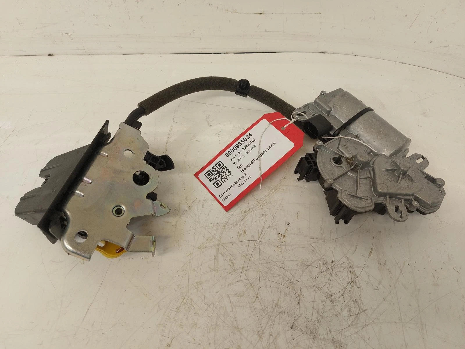 Audi Q5 Mk2 Tailgate Lock Assembly 