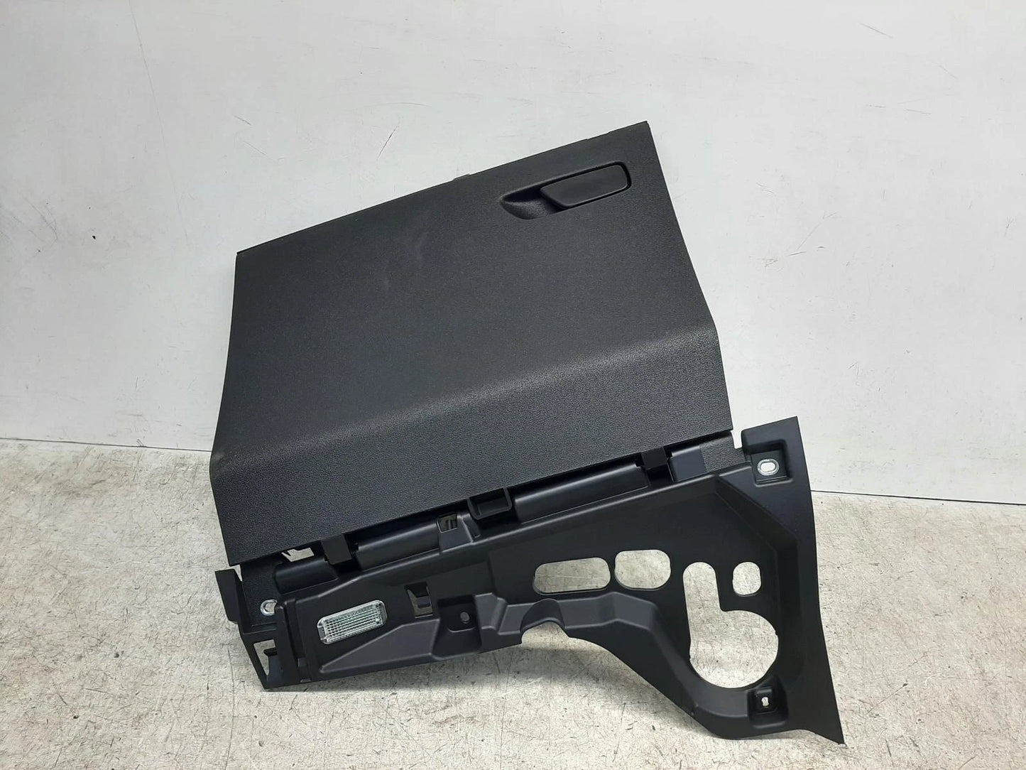 Audi A1 Mk2 (GB) GLOVE BOX 