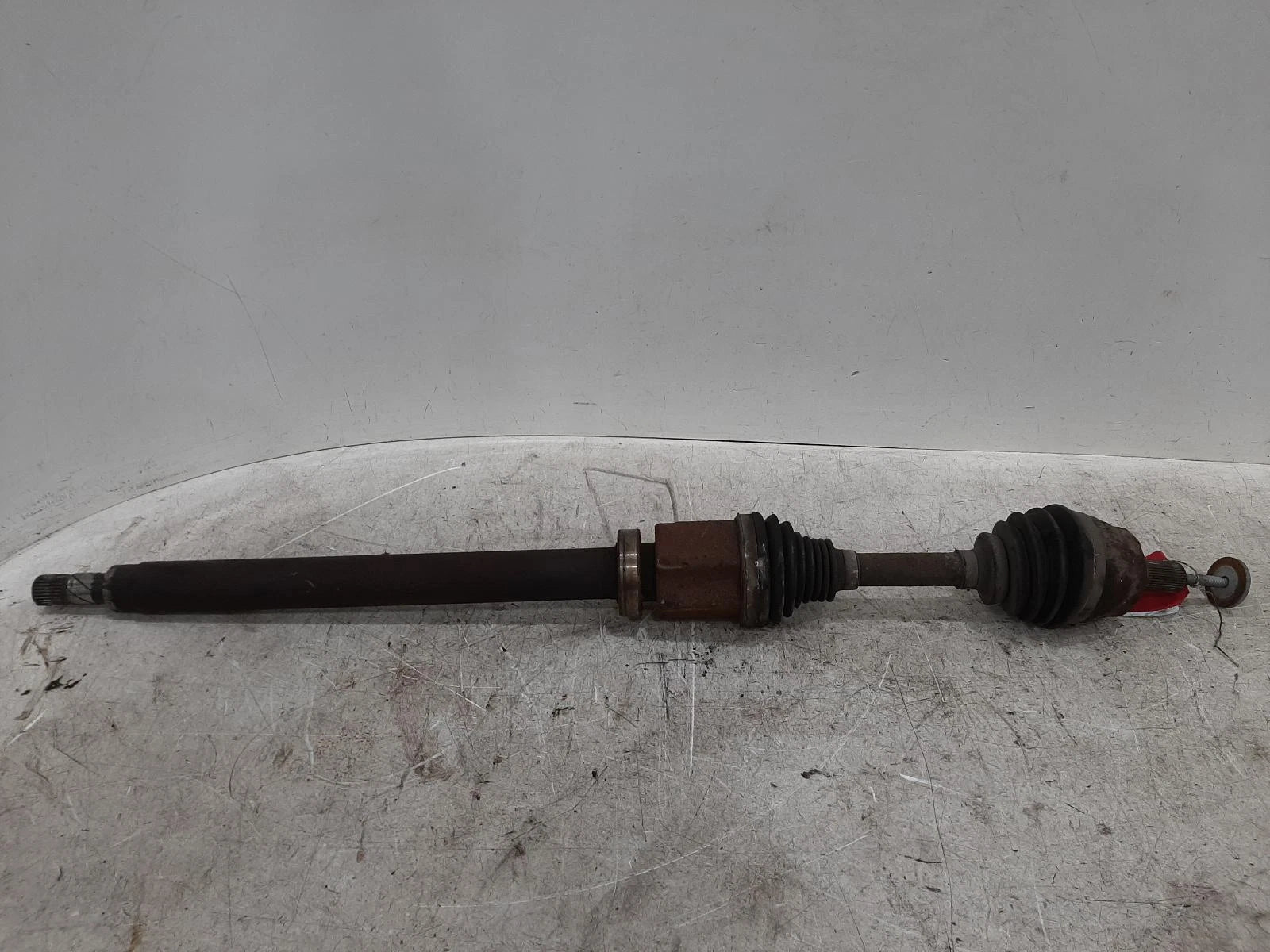 Volvo V40Mk3 2.0L Diesel Drivers Right Front Driveshaft with ABS 