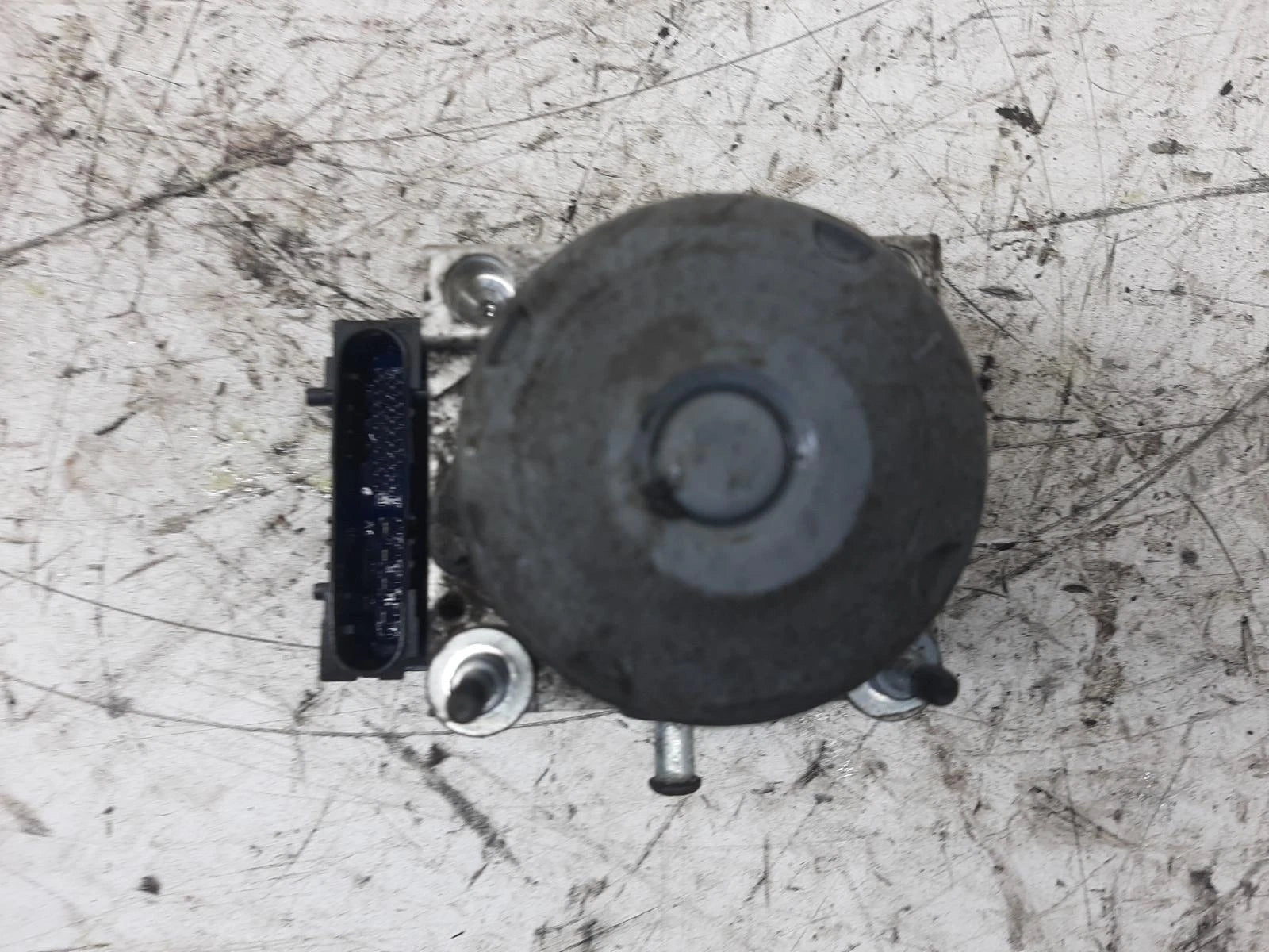 Opel Tigra Mk2 (B) Z14XEP ABS Pump/Modulator 