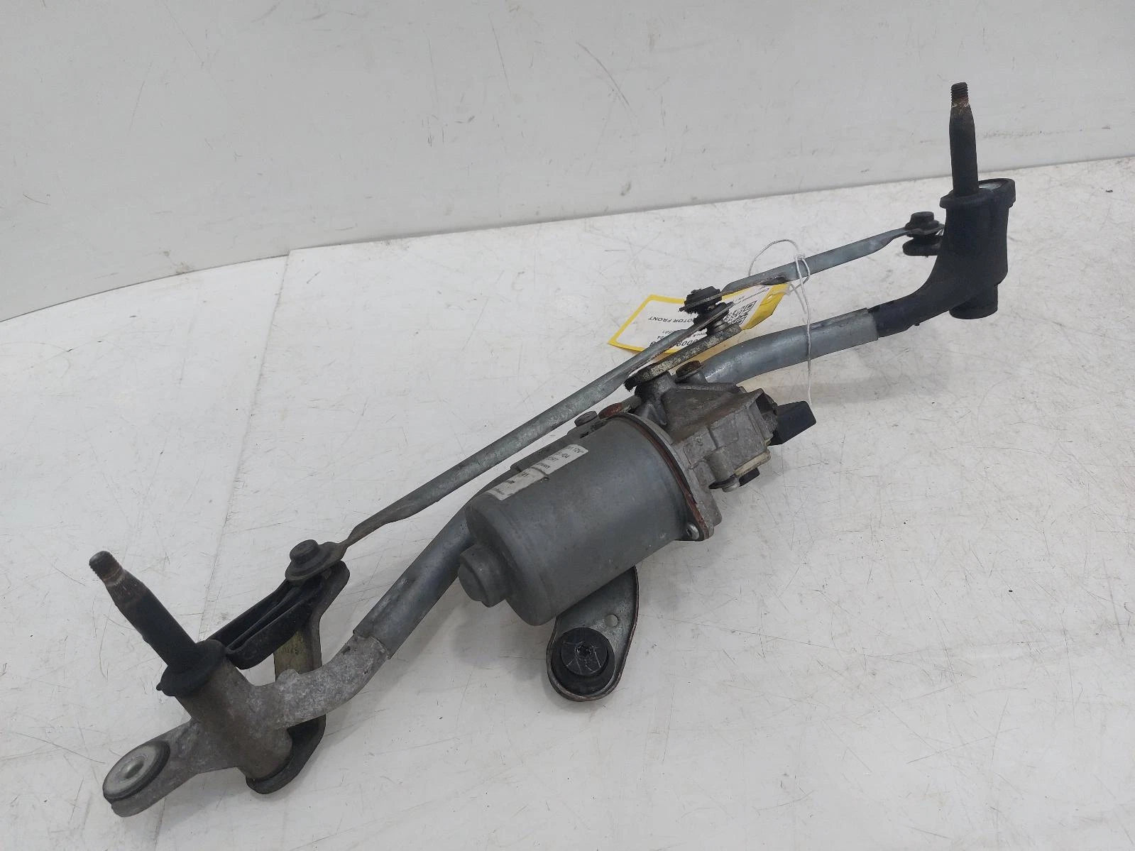 Audi A1 Mk1 (8X) Valeo Front Wiper Motor With Rack 