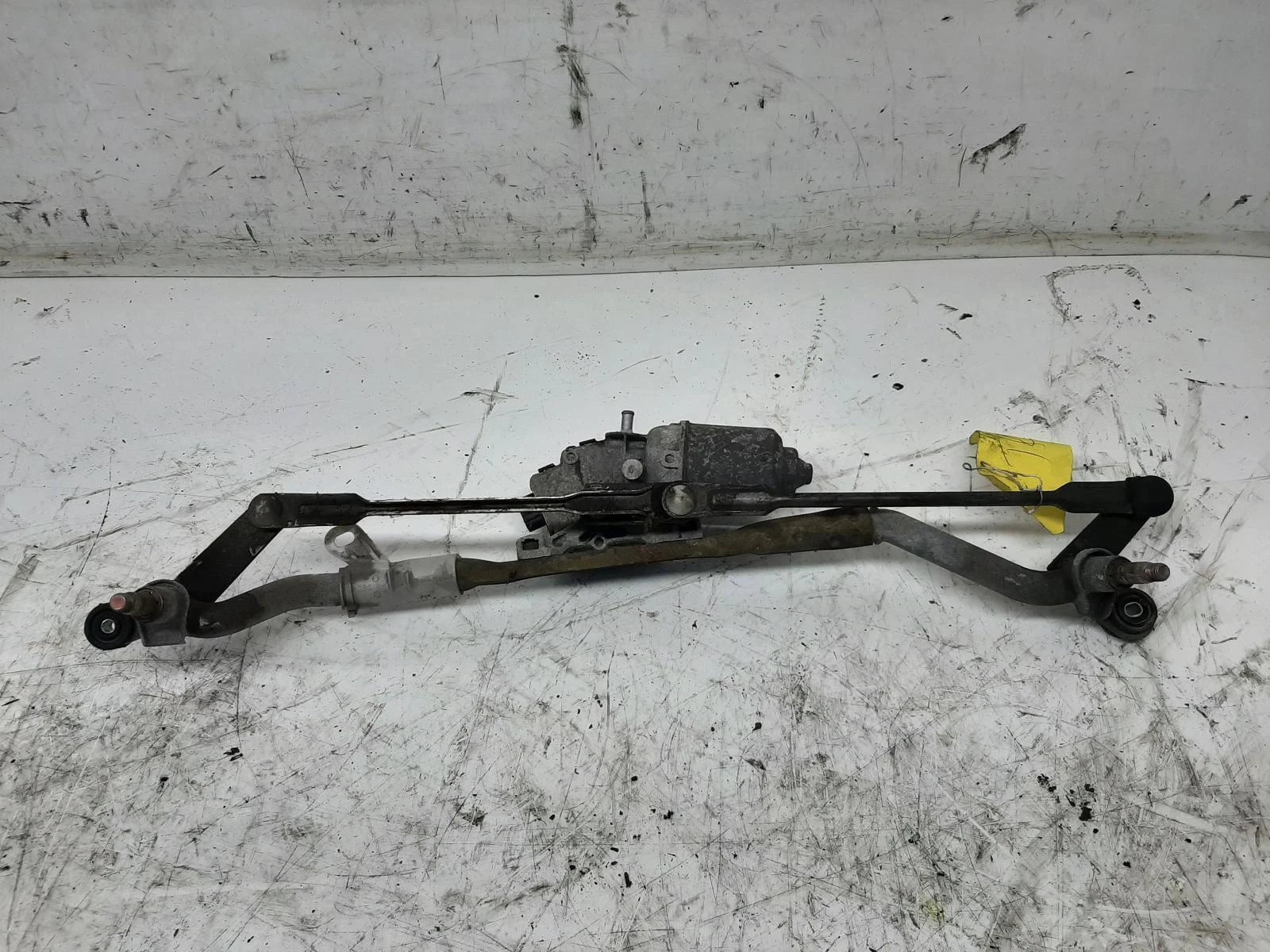 Toyota Iq Mk1 Front Wiper Motor With Rack 