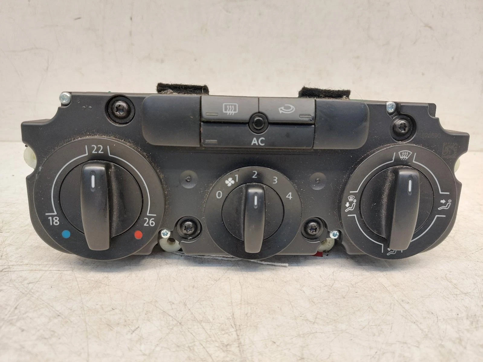 Volkswagen Eos Heater Control Switch 