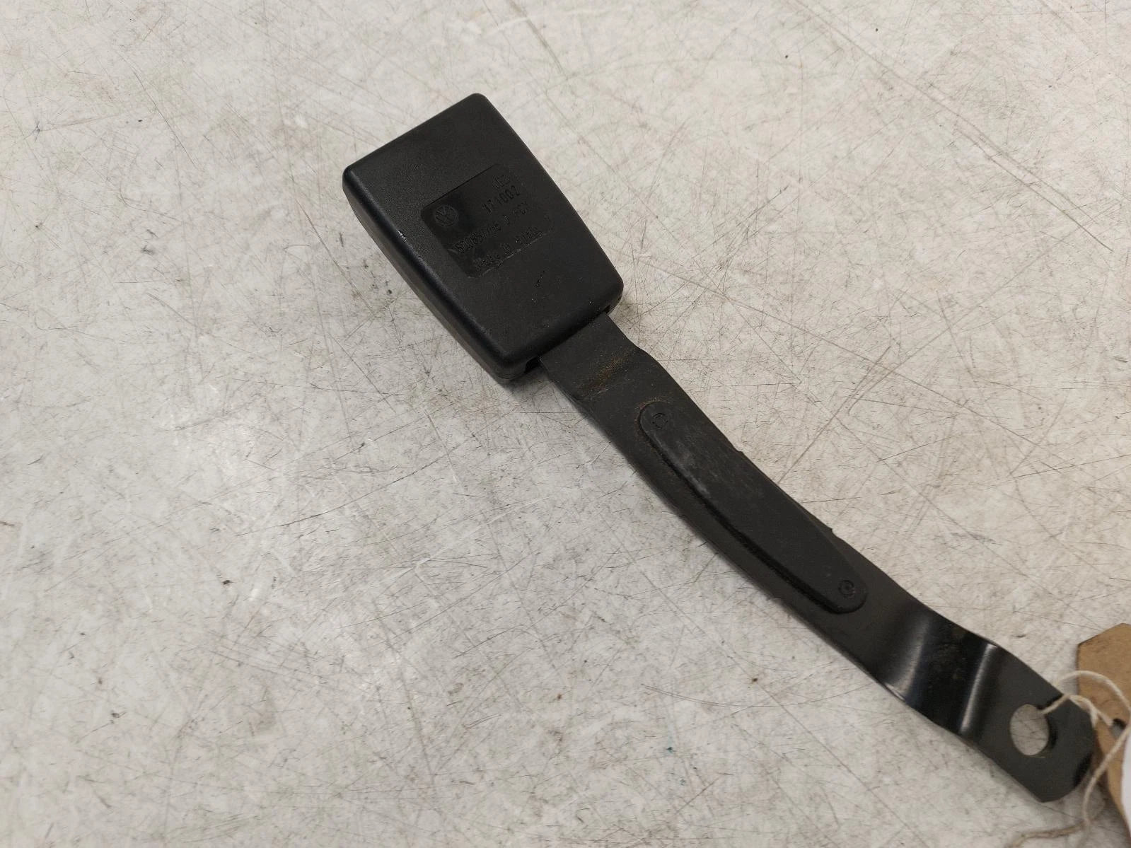 Volkswagen Polo OS RIGHT FRONT SEAT BELT STALK 