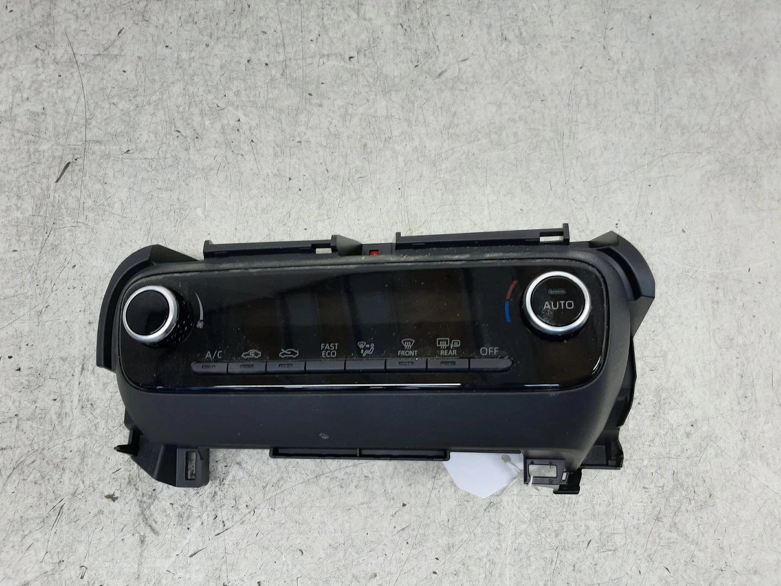 Toyota Yaris Heater Control Switch 