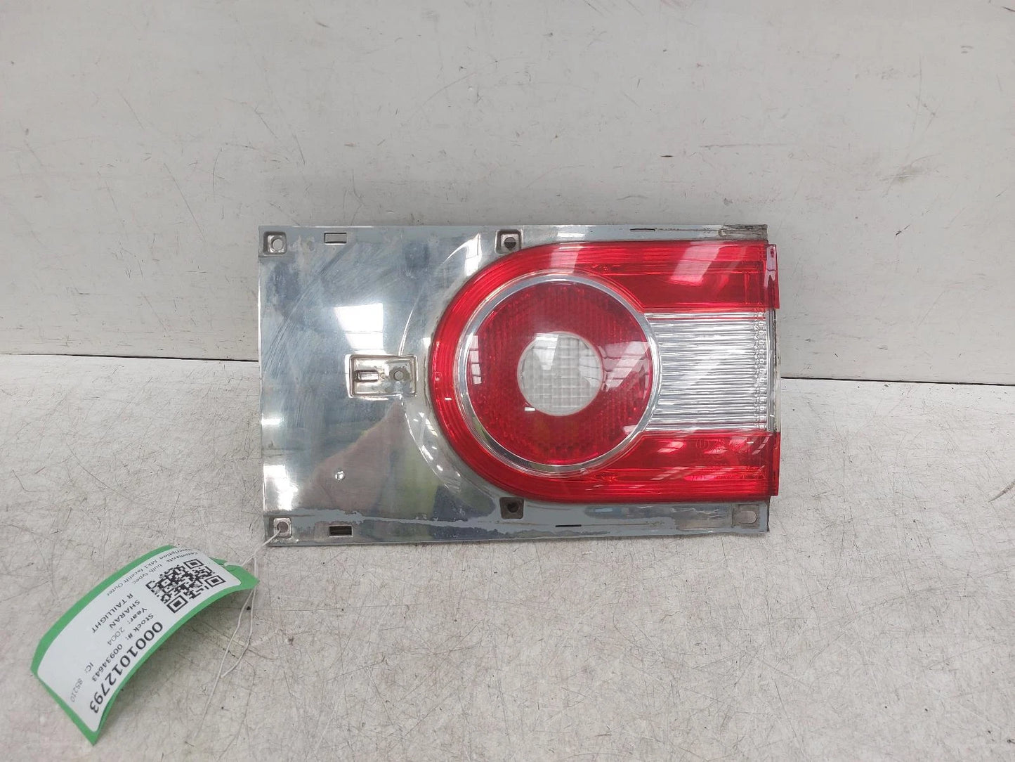Volkswagen Sharan Mk1 Inner O/S Drivers Right Rear Taillight Tail Light 