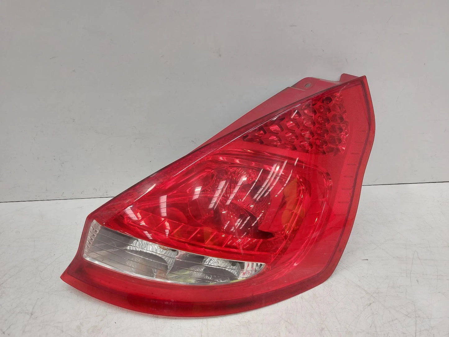 Ford Fiesta Mk7 Facelift O/S Drivers Right Rear Taillight Tail Light 