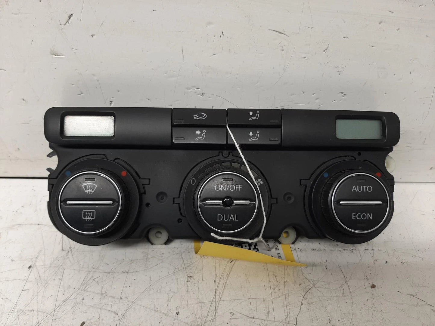 Volkswagen Passat B6 3C Heater Air Con A/C Climate Controller 