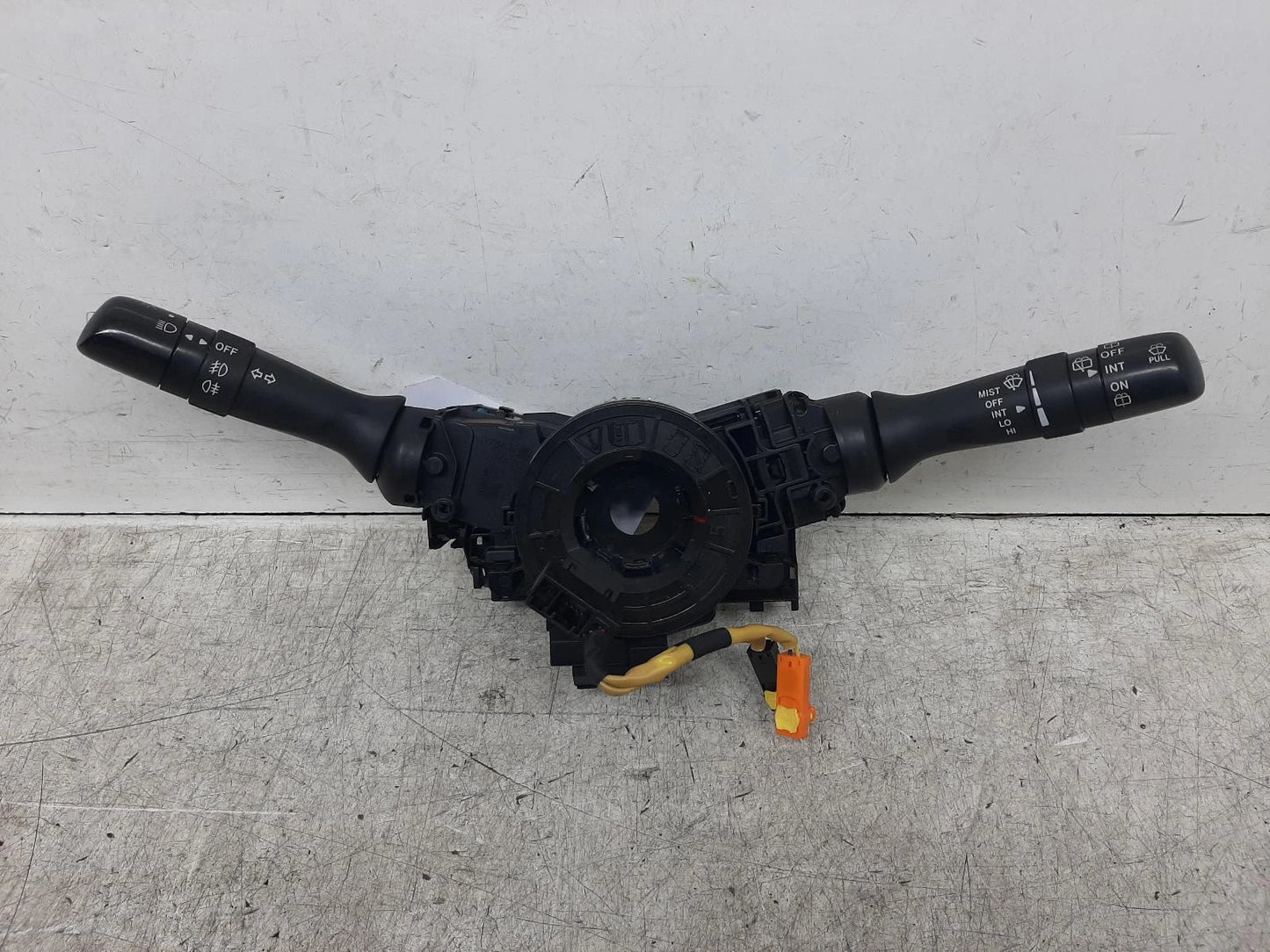 Toyota Prius Mk2 COMBINATION SWITCH Indicator Lights Wiper Stalks 