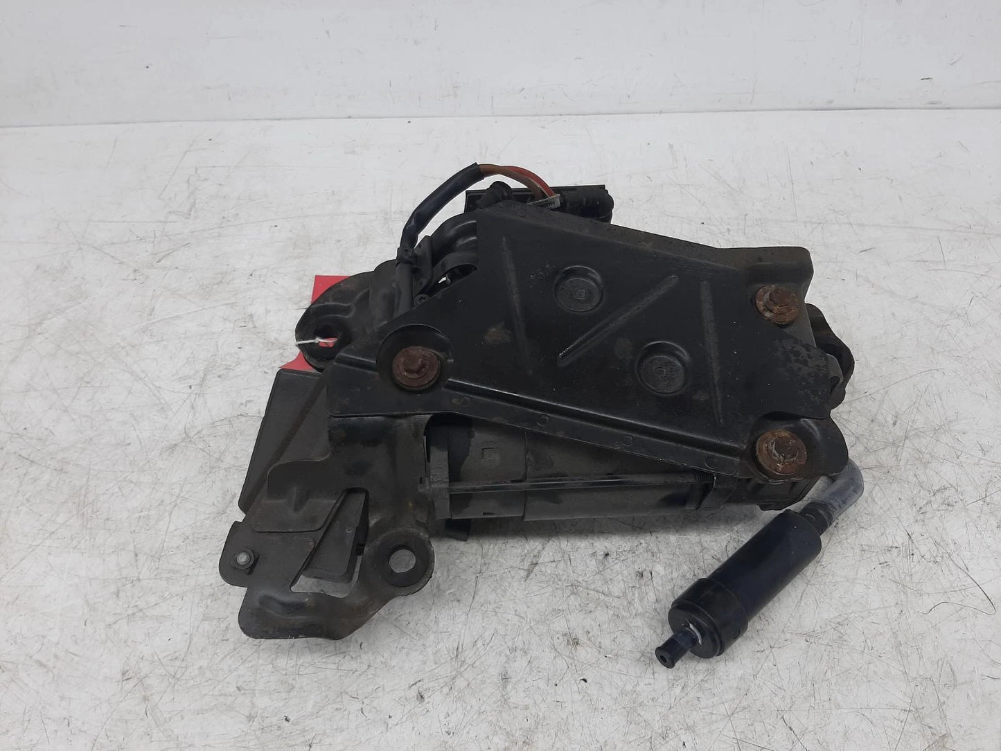 Volkswagen Phaeton 4X4 WABCO Air Ride Compressor Pump 