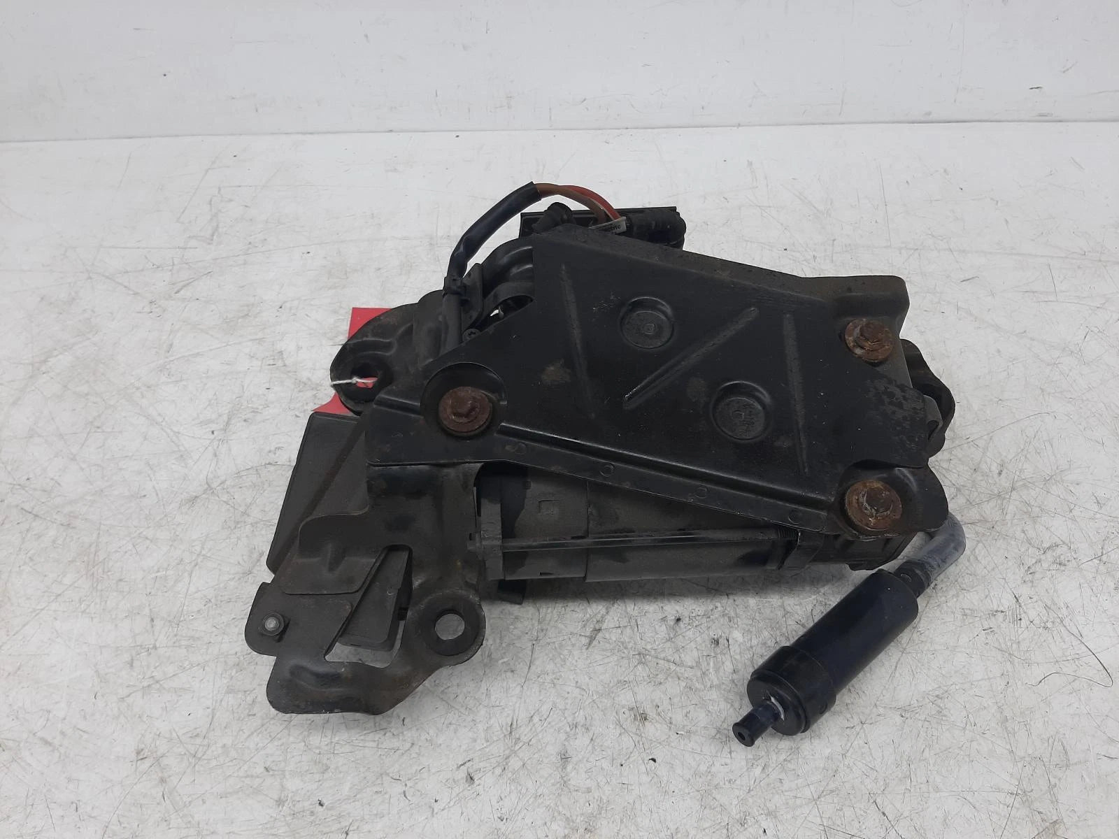 Volkswagen Phaeton 4X4 WABCO Air Ride Compressor Pump 