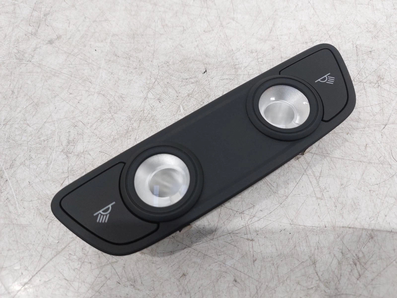 Audi Q8 Mk1 REAR COURTESY LIGHT 