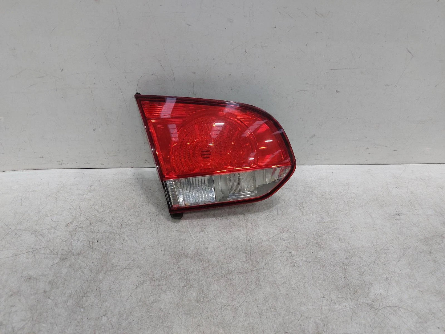 Volkswagen Golf Mk6 (5K) N/S Passengers Left Rear Taillight Tail Light 